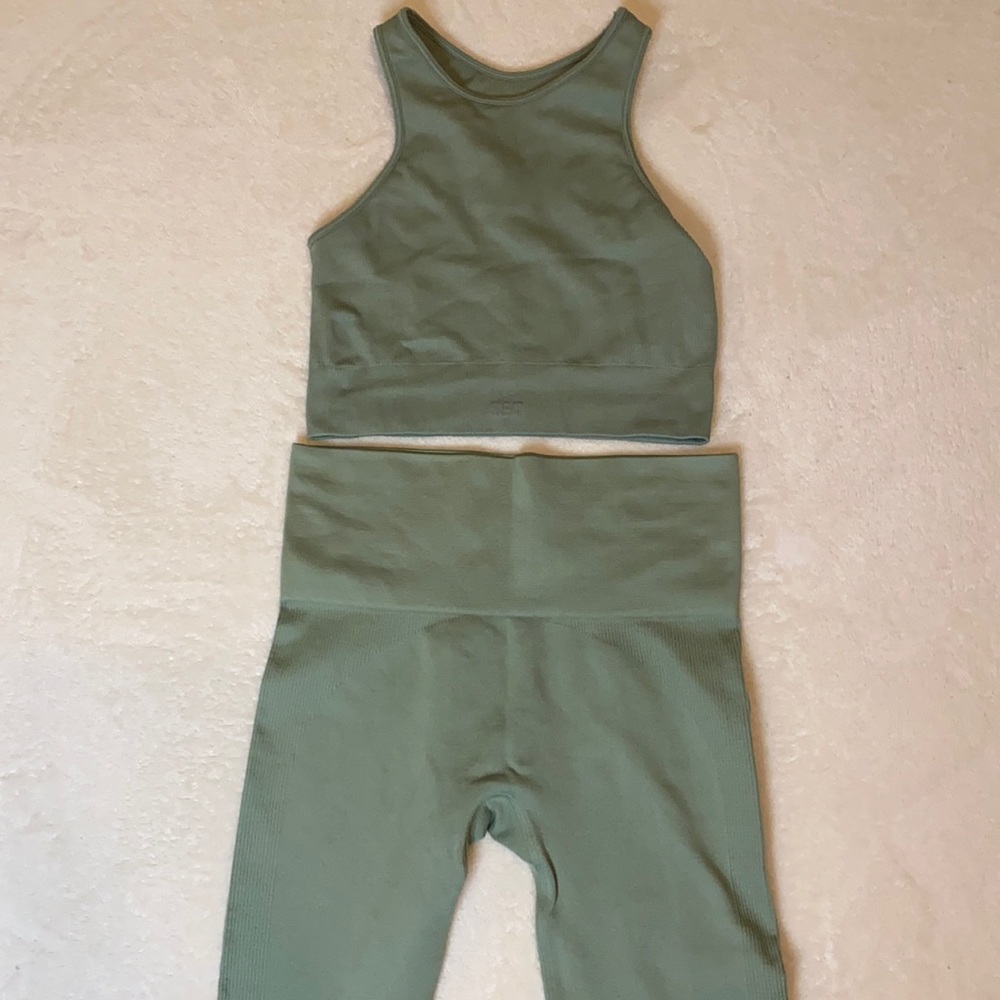 SET ACTIVE workout set